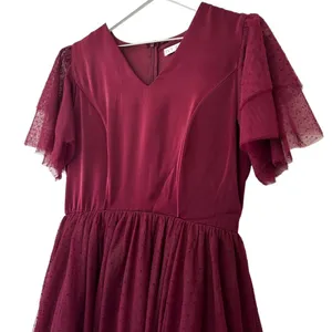 Ivy City Co Maroon Swiss Dot Flutter Sleeve Midi Dress Size Small thumbnail 3