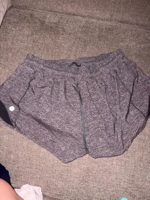 Lululemon Shorts thumbnail 2