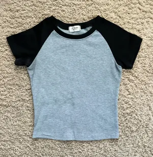 Yesstyle Raglan Short-Sleeve Shirt thumbnail 1