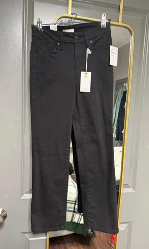 Good American Jeans thumbnail 1