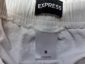 Express Solid White Linen Blend Elastic High Waist Shorts thumbnail 6