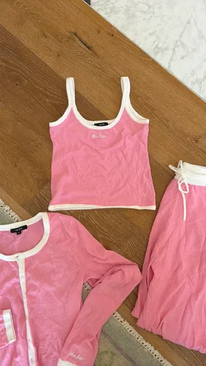 The Bar 3 piece pink set  thumbnail 3