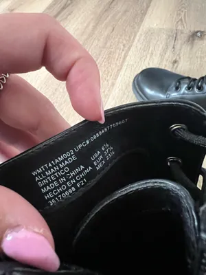 Amazon Black boots thumbnail 5