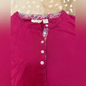 Victoria’s Secret gold label magenta pink floral lined print Henley women’s M/L thumbnail 4