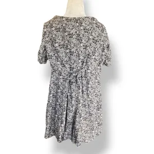 Express Vintage 90s Black White Floral Rayon Button Front Romper‎ Small Romantic thumbnail 4