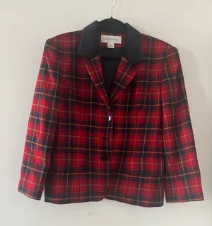Vintage Jones New York Red Tartan Plaid Wool Blazer 8 Preppy Quiet Luxury thumbnail 1