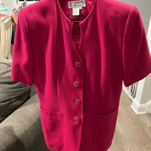 Women’s Size 10 Pink Atrium Collection 2 Piece Skirt Suit thumbnail 3