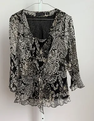 New York City Design‎ Co. VTG Y2K 100% Silk dark romantic Floral Blouse Size thumbnail 1