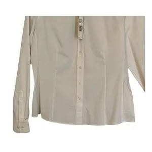 Elie Tahari Top Womens Size L White Button Front Snakeskin Print Collar NWT thumbnail 6