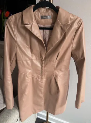 South boutique jacket  thumbnail 1