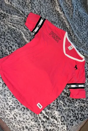 Victoria's Secret Pink Tshirt thumbnail 1