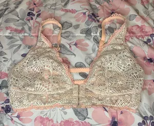 Victoria's Secret Bralett thumbnail 1