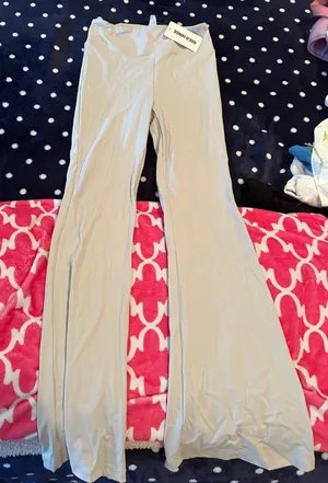 gold hinge FLARE LEGGINGS NWT thumbnail 1