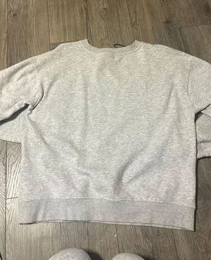 Crewneck thumbnail 3