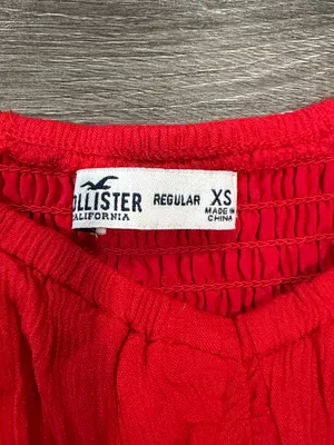 Hollister Women’s Red Smocked Romper Puff Sleeve Viscose Size XS thumbnail 3