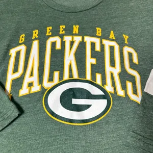NEW Womens Green Bay Packers NFL Football Green 3/4 Sleeve T-Shirt‎ Top Small thumbnail 4