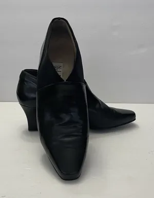 Nine West Shaw Black Leather‎ Heel Ankle Bootie Shoes Square Toe Womens 7.5 thumbnail 1