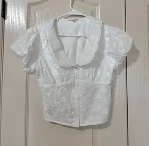 White Floral Eyelet Button-Front Blouse with Ruffle Collar thumbnail 1