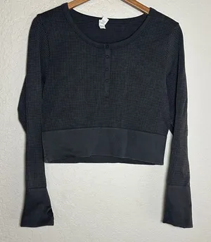NEW Offline Aerie Sidewalk Seamless Crop Thermal Henley Long Sleeve Waffle Top thumbnail 1