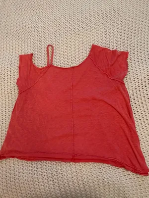 We The Free Cold Shoulder Top Size XS Red Asymmetric Strap thumbnail 3