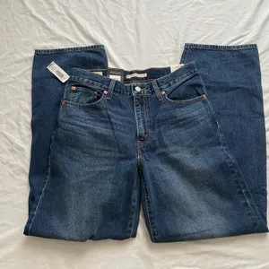 levi’s baggy dad jeans  thumbnail 4