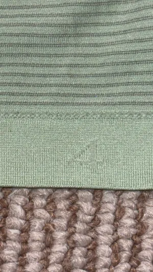 Lululemon Green Swiftly Tech Short Sleeve thumbnail 3