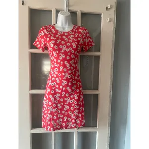 Reformation‎ Mini Floral Dress thumbnail 6