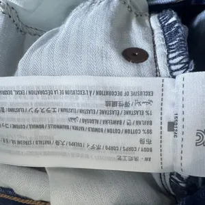 Abercrombie & Fitch The Mom High Rise Distressed Jeans Blue 90s Style Size 32/14 thumbnail 6