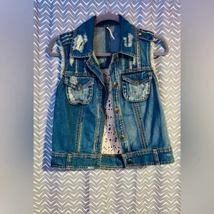 Free People | "Moody Macrame" distressed denim vest with a crochet back, size XS thumbnail 5