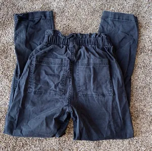 Universal Threads Pants thumbnail 2