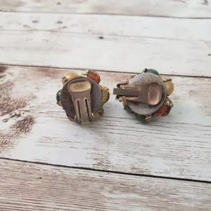 Vintage Clip On Earrings - Earth Tones Cluster - 1" thumbnail 3