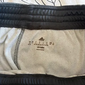 Gray Adidas capri sweatpants with black stripes (size small) #athleisure #activewear thumbnail 4