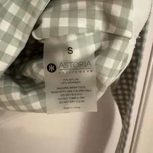 NWT Womens Small Astoria LUXE BALANCE Staple Sleeved Crop - Jade Gingham thumbnail 3