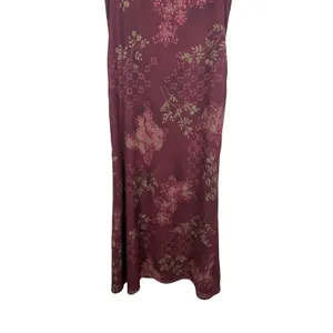 Jones Wear Burgundy Floral Damask Sleeveless Maxi Dress Size 4 Vintage thumbnail 3