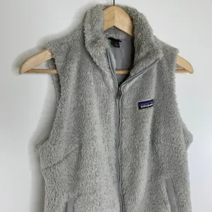 Patagonia Los Gatos Fleece Vest Size Medium Grey Womens Full Zip thumbnail 3