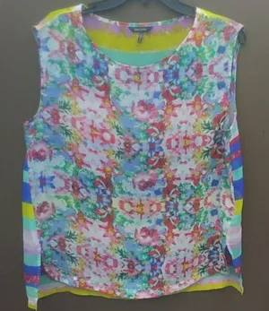 Daisy Fuentes multicolor sheer Top Sz L thumbnail 1