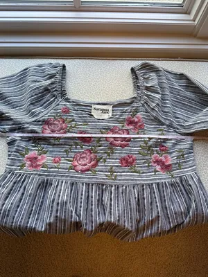 NWT Savanna Jane Striped Peasant Blouse with Pink Floral Embroidery thumbnail 6