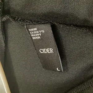 FINAL MARKDOWN Elegant Black cider Women's Skirt large thumbnail 3