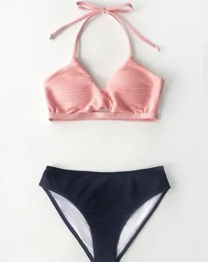 NEW CUPSHE Textured Pink And Navy Halter Bikini thumbnail 3