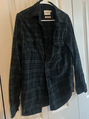 Goodfellow & Co Button-Up Green thumbnail 1