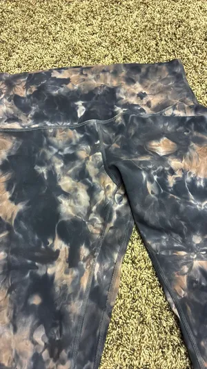 Lululemon matching set thumbnail 3