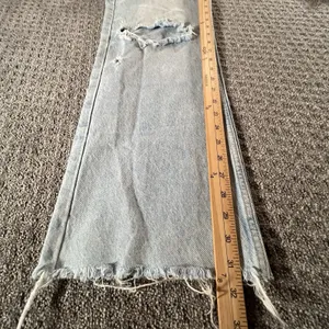 Zara High Rise Straight Leg Jeans Womens 6 Light Wash Distressed Raw‎ Hem thumbnail 7