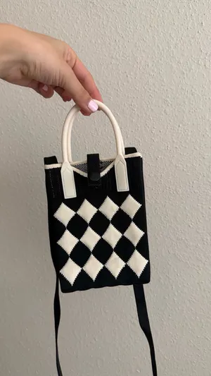 Phone Crossbody Black thumbnail 2