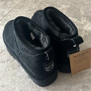 BearPaw Retro Super Shorty Platform Leather Ankle Boots, NWT, Size 9 thumbnail 7