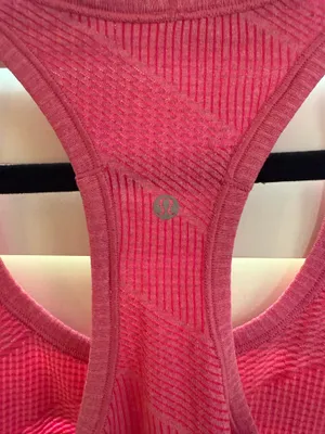 Lululemon tank thumbnail 2