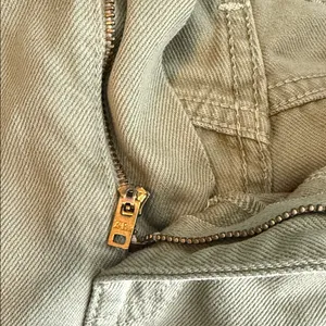 Zara Size 0 Women's Teen Girl Olive Green Women's Jeans BROKEN ZIPPER thumbnail 10