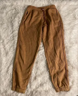 women’s alphalete essential joggers thumbnail 1