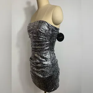 NWT Nookie‎ Blind Date Mini Dress Silver Python Size Small thumbnail 3