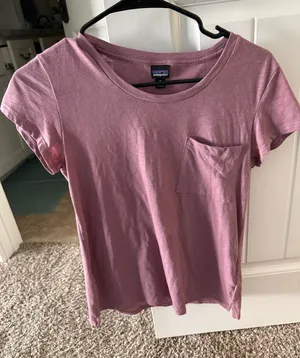 Patagonia Women’s Shirt thumbnail 1