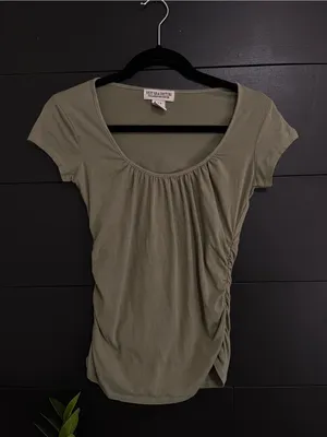 NEXT ERA COUTURE Olive Green Ruched Sides Short Sleeve Women’s Top Shirt Sz M thumbnail 2